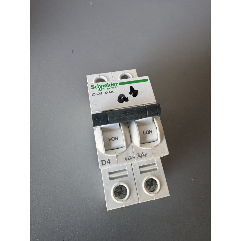 Disjoncteur bipolaire Schneider Electric Acti 9 iC60N D4A
