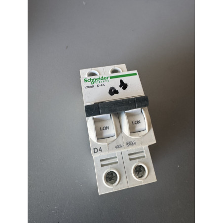 Disjoncteur bipolaire Schneider Electric Acti 9 iC60N D4A
