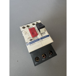 Disjoncteur moteur magnétothermique Télémécanique GV2ME04 avec module auxiliaire