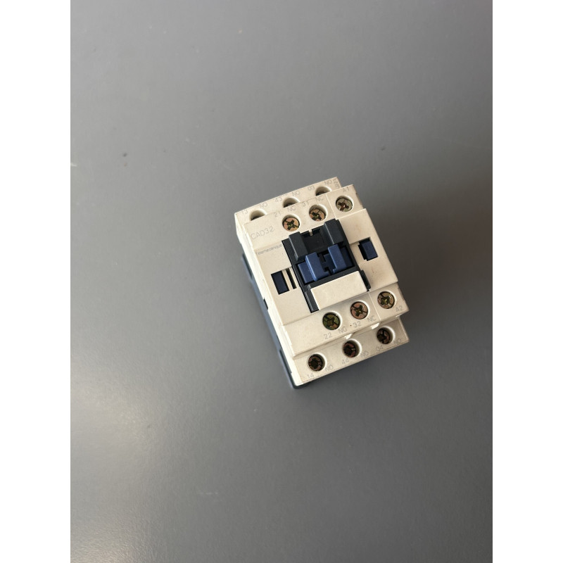 Contacteur Telemecanique CAD32