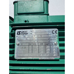 Moteur LEROY-SOMER tiphasé Type : LS71 + Réducteur : MB 2201 B00G