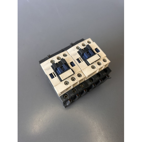 Contacteur inverseur compact Schneider Electric LC2D09