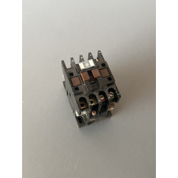 Contacteur triphasé Télémécanique LC1-D093 bobine 220V