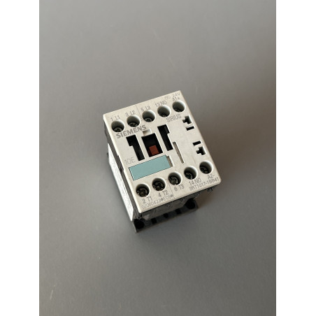 Contacteur triphasé compact Siemens 3RT1017-1BB41