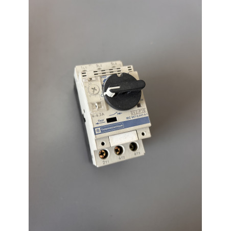 Disjoncteur moteur magnétothermique Télémécanique GV2-P10