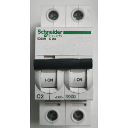 Disjoncteur modulaire bipolaire Schneider Electric iC60H 2P 2A Courbe C A9F84202
